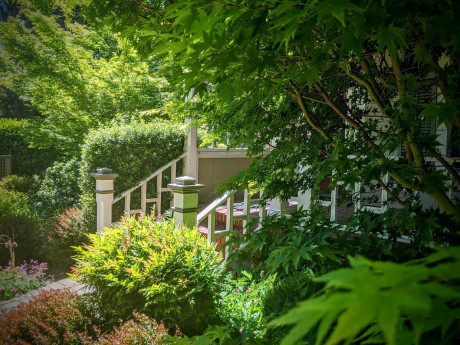 Welcome To The Inn on Randolph - Front Entry 