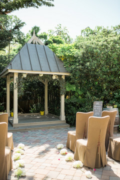 Welcome To The Inn on Randolph - Wedding Ceremony Outdoor 